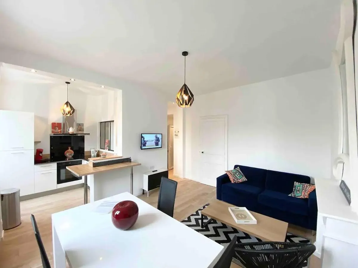 Apartment Le Deco - Confort - Wifi - Luminosite - Entre Gare Et Centre Quimper