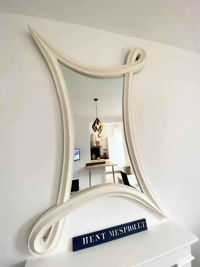 Apartment Le Deco - Confort - Wifi - Luminosite - Entre Gare Et Centre Quimper